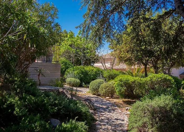 Résidence Les Toits De Santa Giulia Appart hôtel 4*