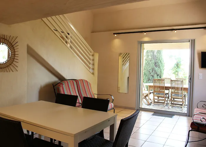 Les Toits De Santa Giulia 4*